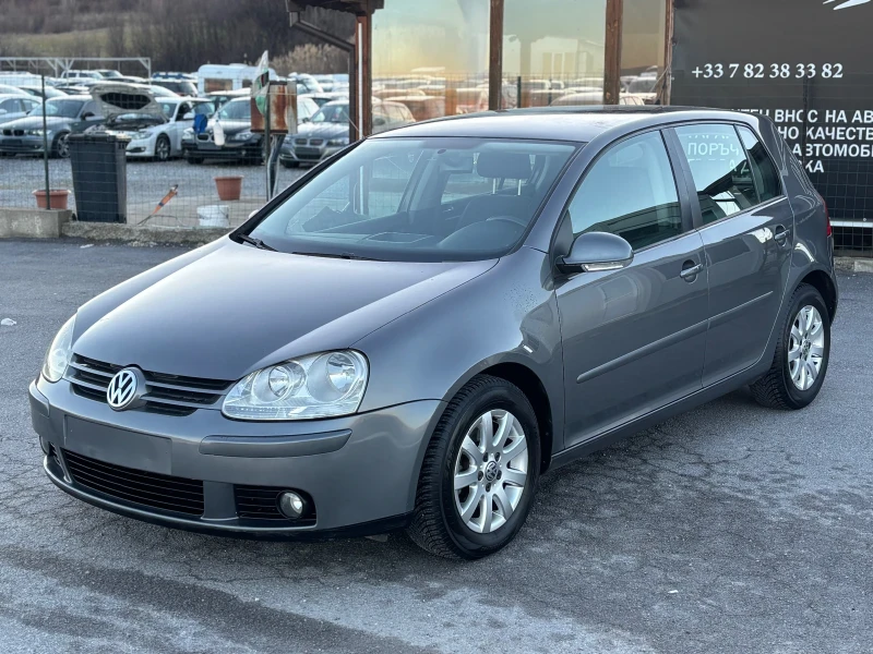 VW Golf 1.6 i. 102 к.с., снимка 2 - Автомобили и джипове - 48407252