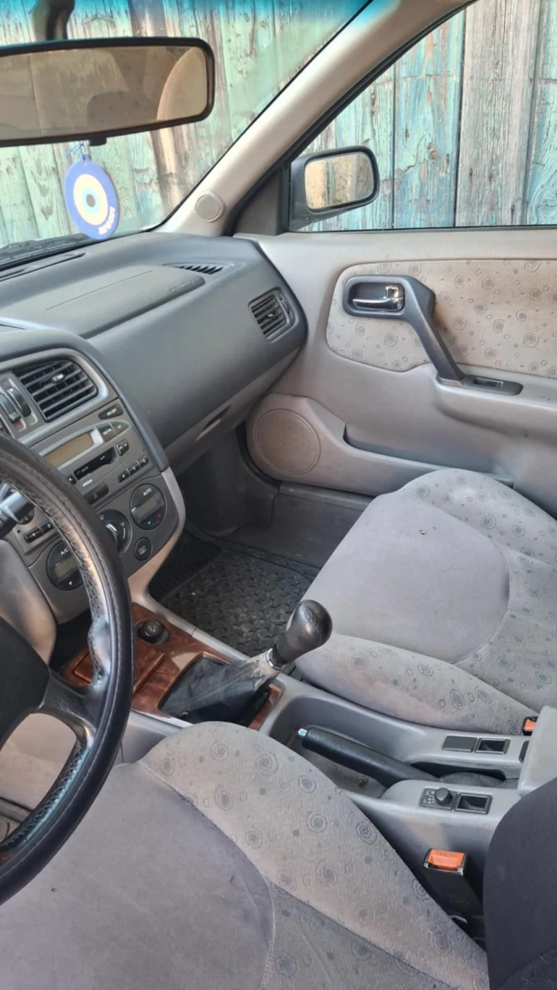 Nissan Primera, снимка 6 - Автомобили и джипове - 48653973