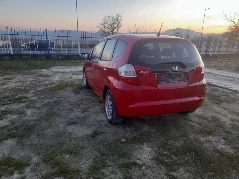 Honda Jazz 1.4 бензин, снимка 6 - Автомобили и джипове - 48853005