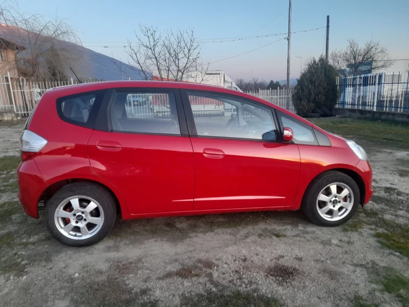 Honda Jazz 1.4 бензин, снимка 7 - Автомобили и джипове - 48853005