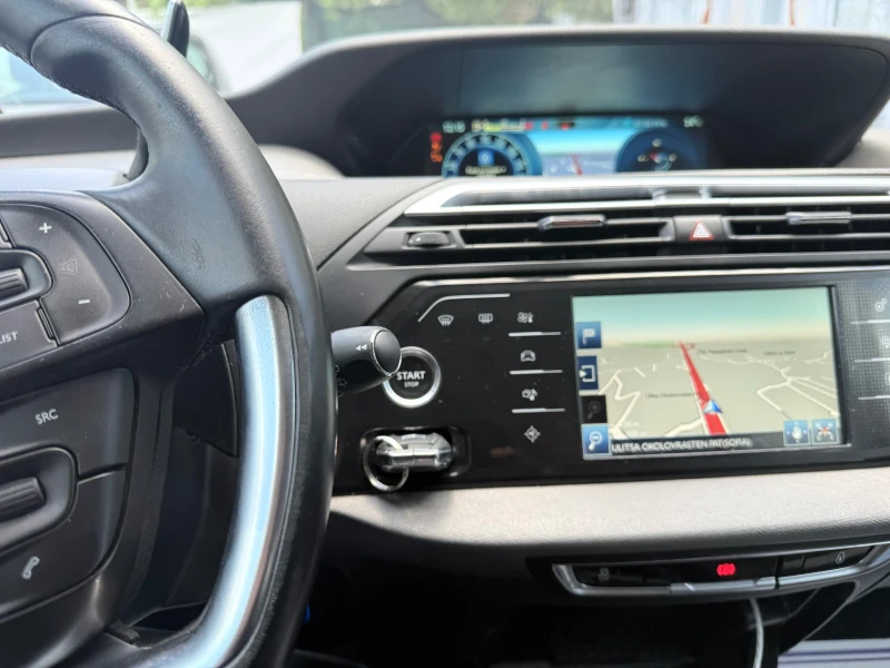 Citroen Grand C4 Picasso 1.6hdi 120ps AUT 7места LED 2016г evro6b, снимка 13 - Автомобили и джипове - 50372360