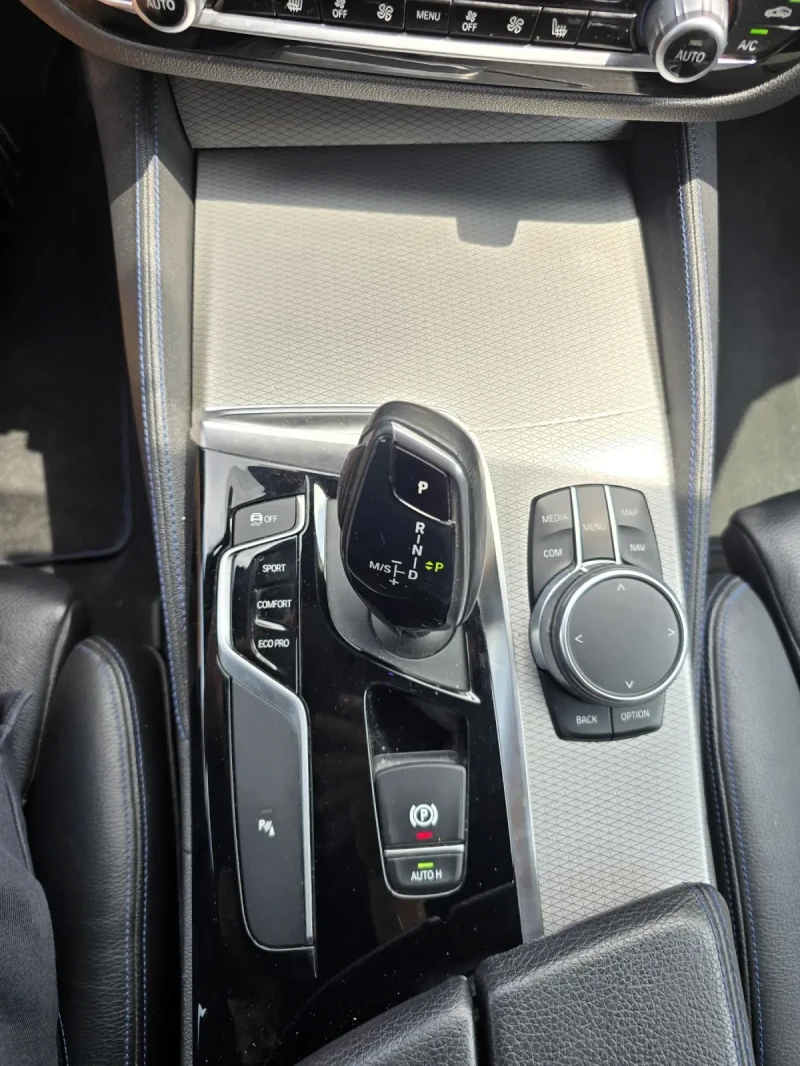 BMW 530 Mpack/xrdive/Msport/LED, снимка 14 - Автомобили и джипове - 50606408