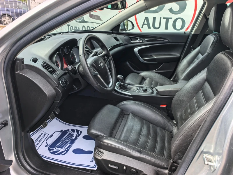 Opel Insignia 2.0T 4х4, снимка 9 - Автомобили и джипове - 51486199
