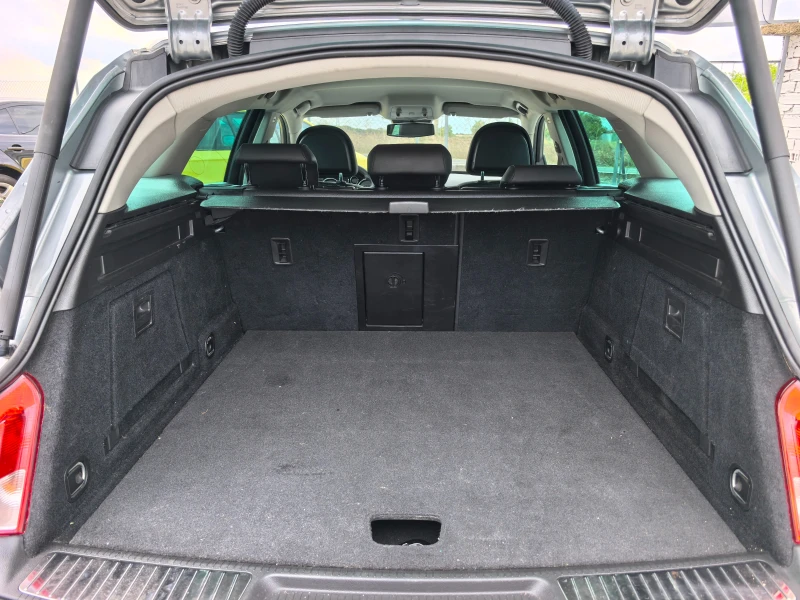 Opel Insignia 2.0T 4х4, снимка 11 - Автомобили и джипове - 51486199