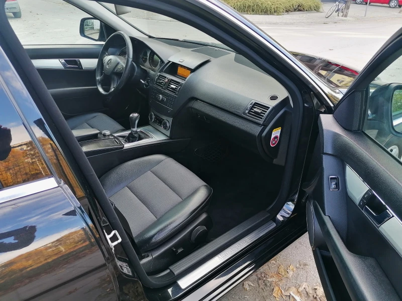 Mercedes-Benz C 180 Avangarde 1.8 kompressor 156k.c, снимка 8 - Автомобили и джипове - 52865334
