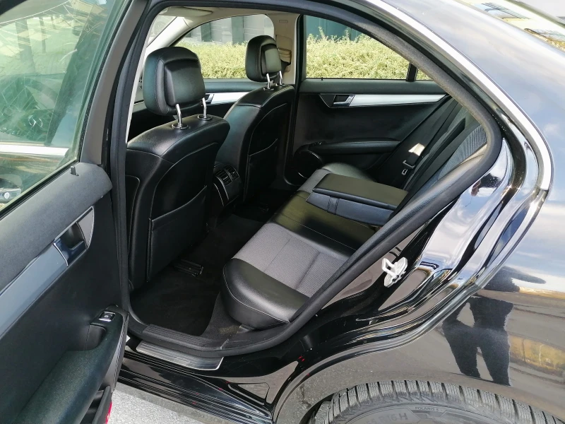 Mercedes-Benz C 180 Avangarde 1.8 kompressor 156k.c, снимка 10 - Автомобили и джипове - 52865334