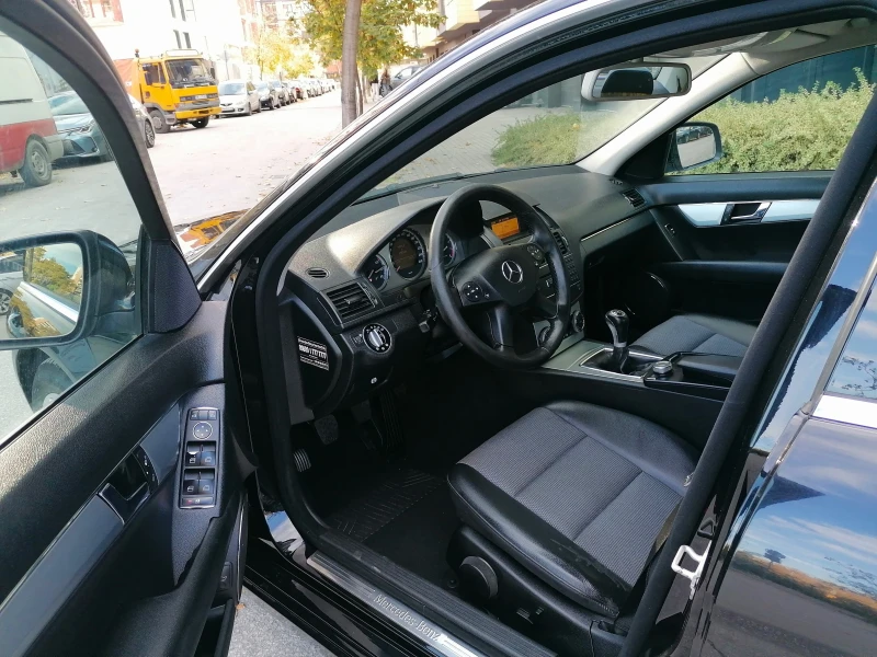 Mercedes-Benz C 180 Avangarde 1.8 kompressor 156k.c, снимка 6 - Автомобили и джипове - 52865334