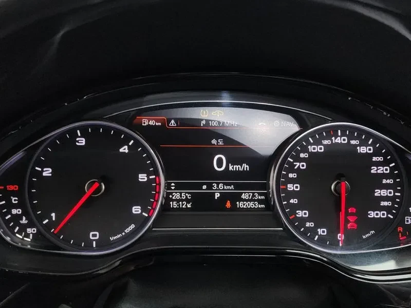 Audi A8 3.0 TDI Quattro - САМО 30% АВАНС, снимка 16 - Автомобили и джипове - 55947872