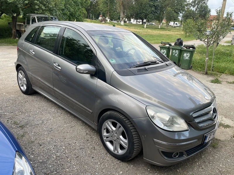 Mercedes-Benz B 200, снимка 5 - Автомобили и джипове - 56111949