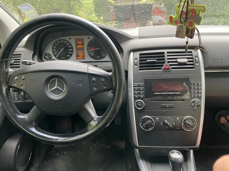 Mercedes-Benz B 200, снимка 7 - Автомобили и джипове - 56111949