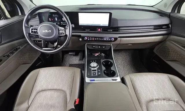 Kia Carnival PRESTIGE* 9* МЕСТА* ПОДГРЕВ* ОБДУХВАНЕ* 360КАМЕРА*, снимка 7 - Автомобили и джипове - 56183934