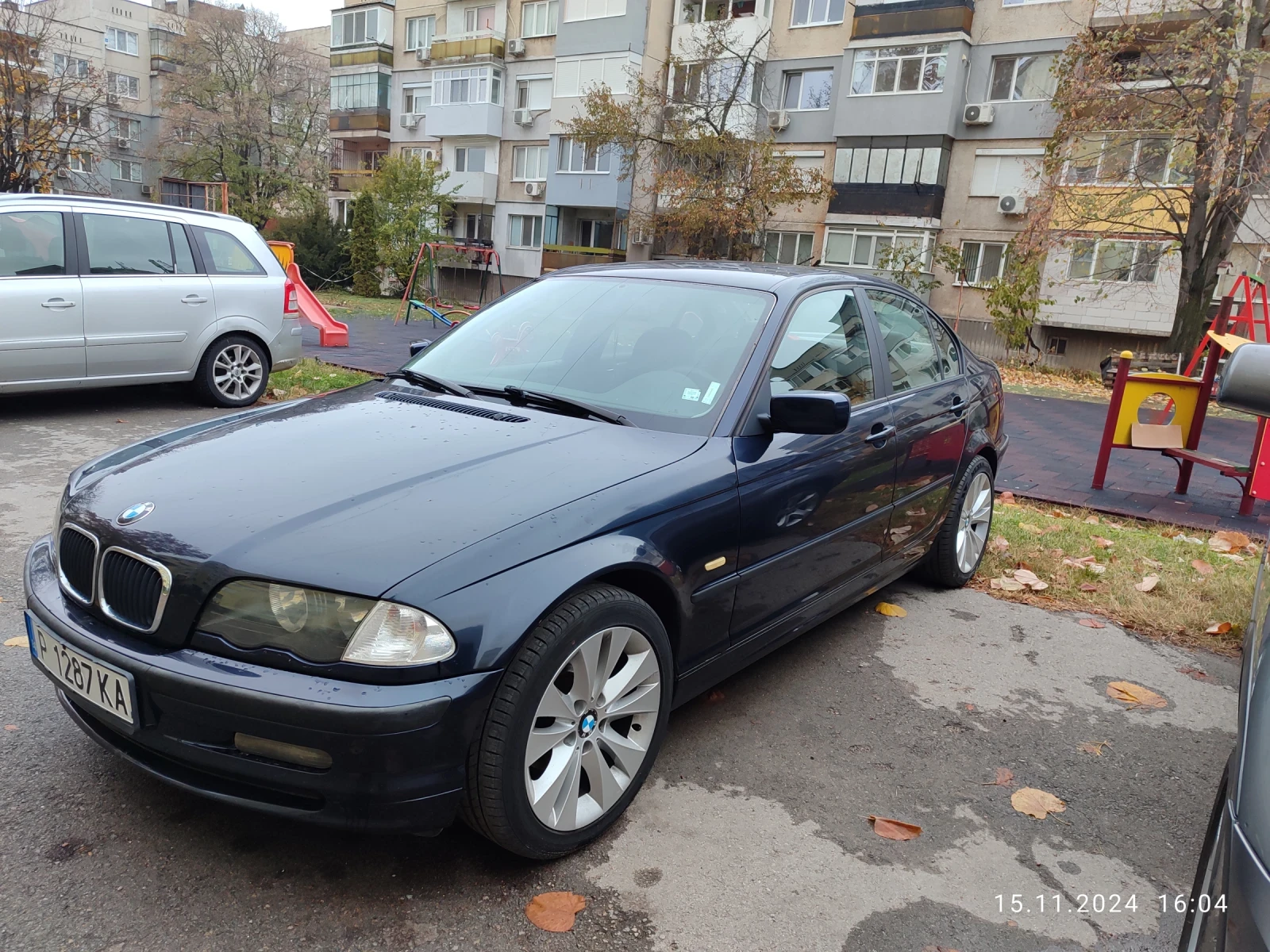 BMW 320 Е46 - изображение 3