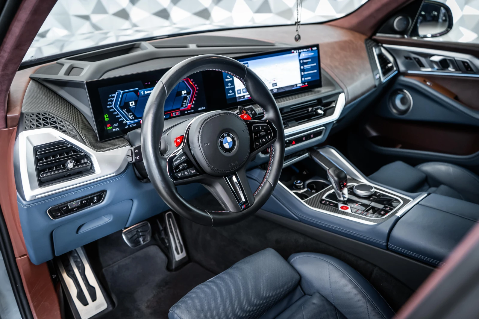 BMW XM xDrive* Bowers&Wilkins* 360 - изображение 8