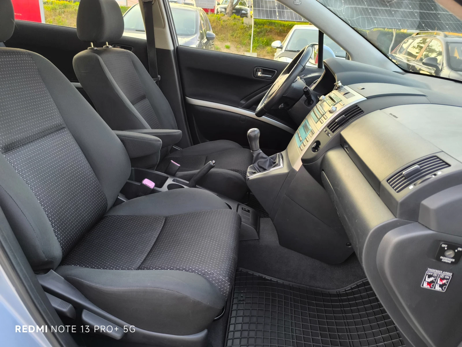 Toyota Corolla verso 2.2D-4D SOL FACE - изображение 9