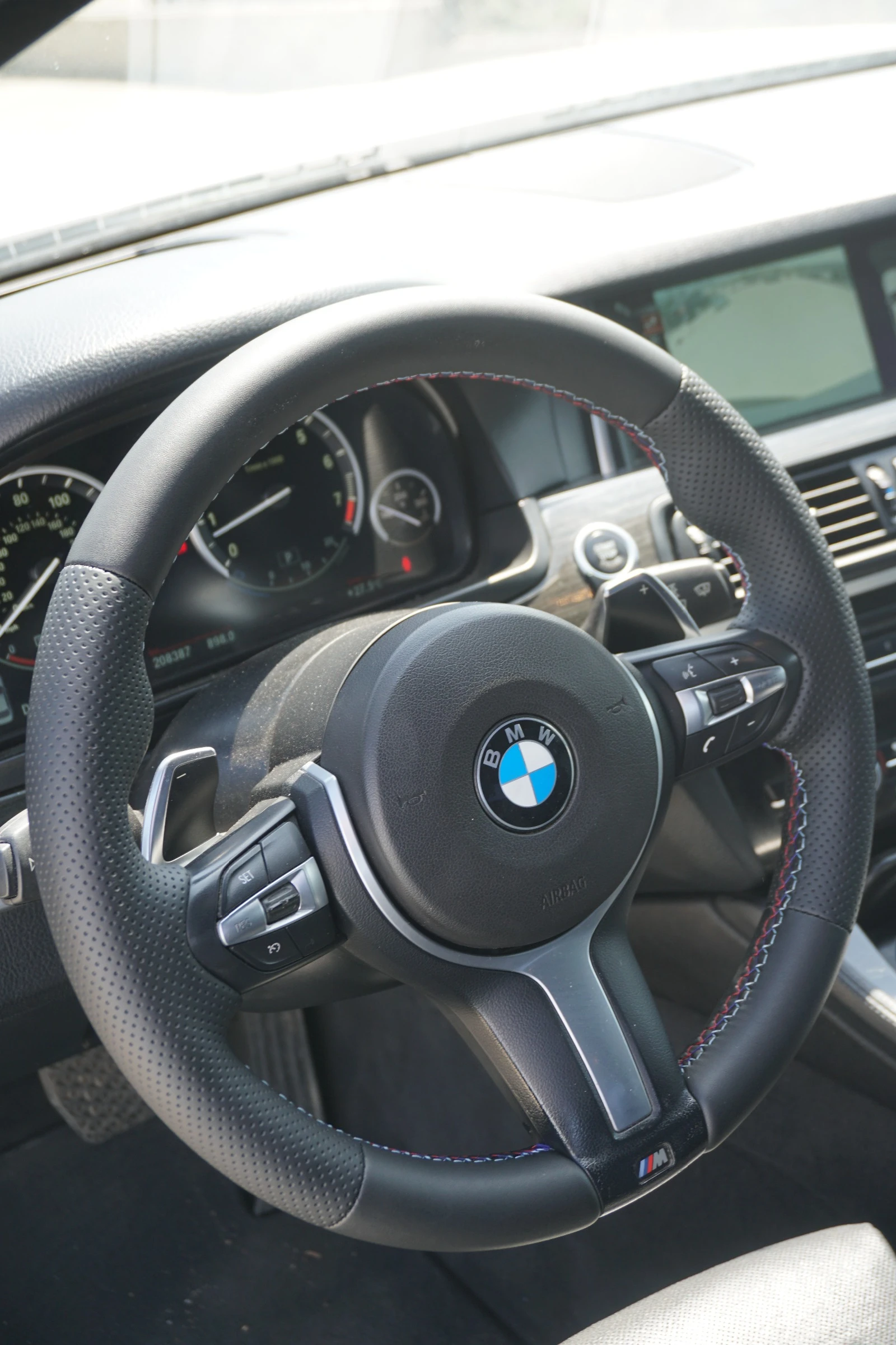 BMW 535 M PACKAGE - изображение 7