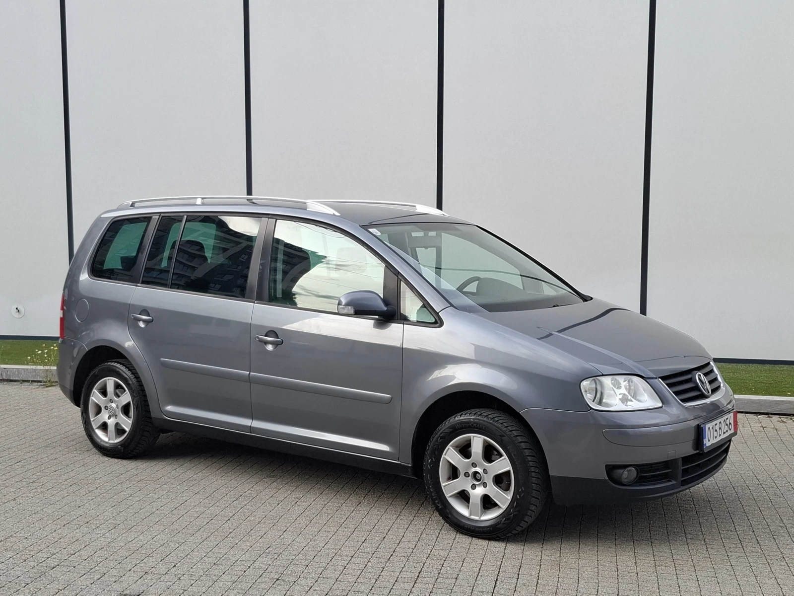 VW Touran 1.9TDI* (105кс)* * 6-СКОРОСТИ* * 6+ 1* НОВ ВНОС*  - изображение 9