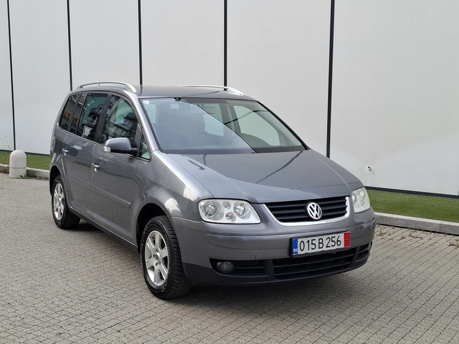 VW Touran 1.9TDI* (105кс)* * 6-СКОРОСТИ* * 6+ 1* НОВ ВНОС*  - изображение 7