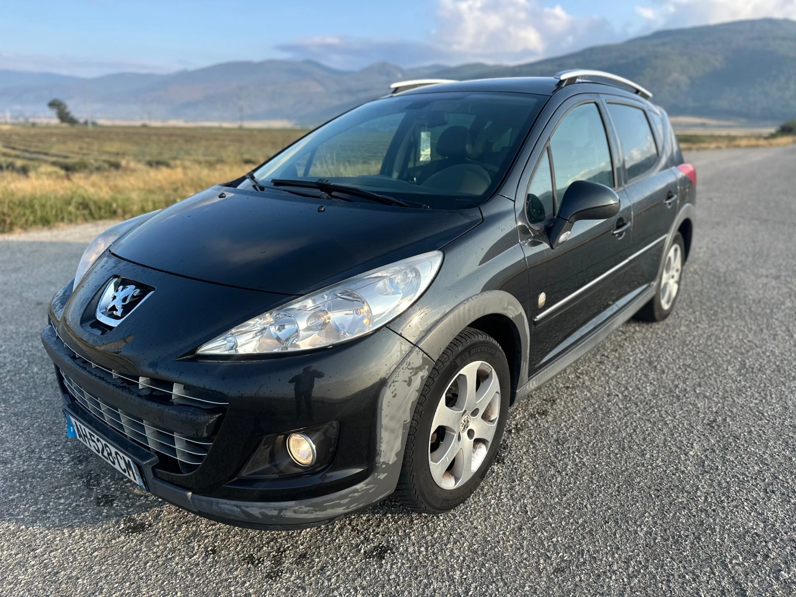 Peugeot 207 1.6 HDI SW - изображение 3