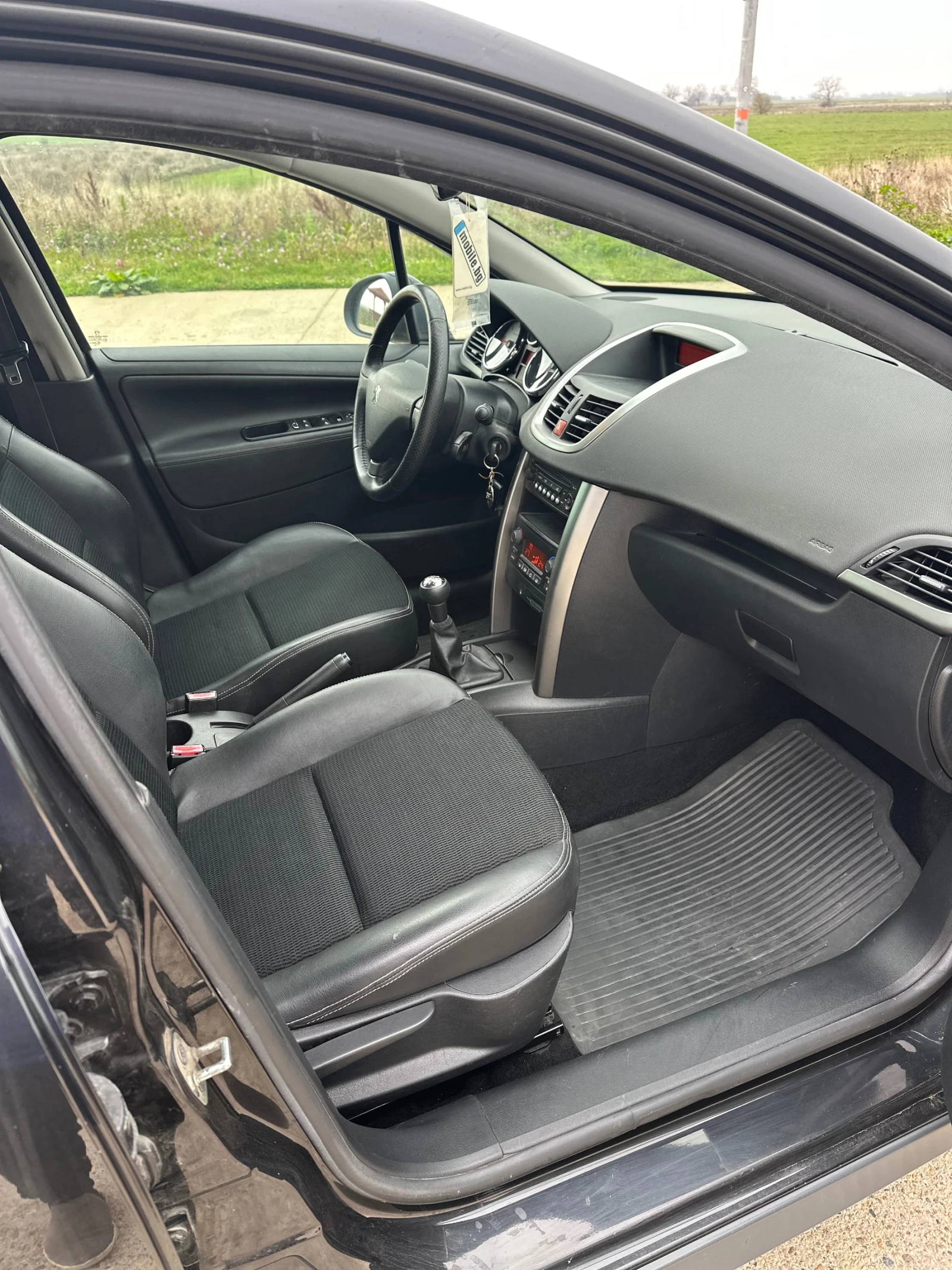 Peugeot 207 1.6 HDI SW - изображение 10