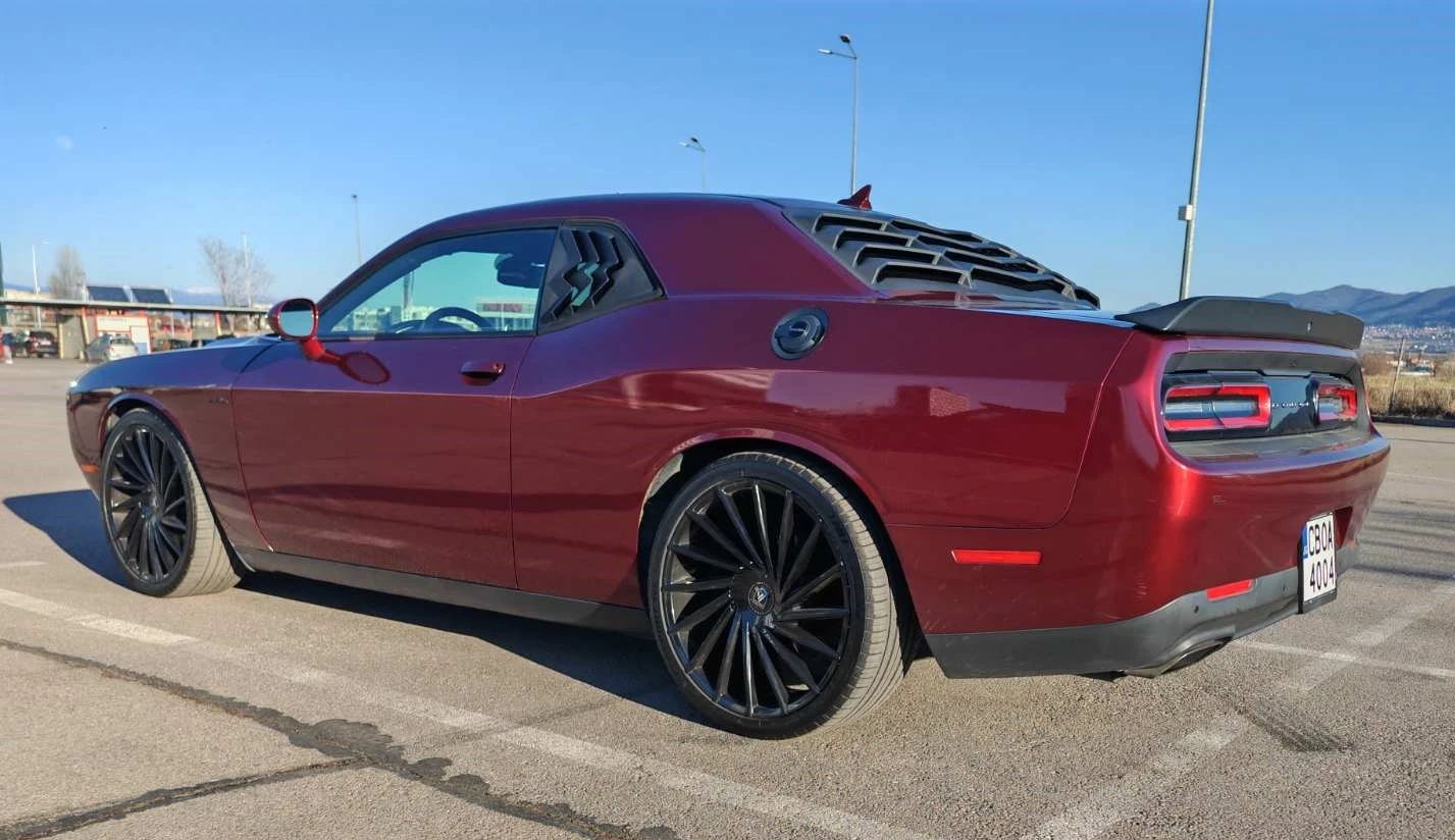 Dodge Challenger 5.7 HEMI, снимка 3 - Автомобили и джипове - 53961921