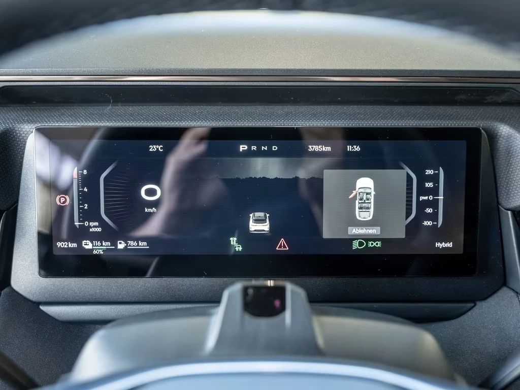 LynkCo 08 1.5 PHEV H/K PANORAMA MATRIX 360-CAM, снимка 9 - Автомобили и джипове - 54269669