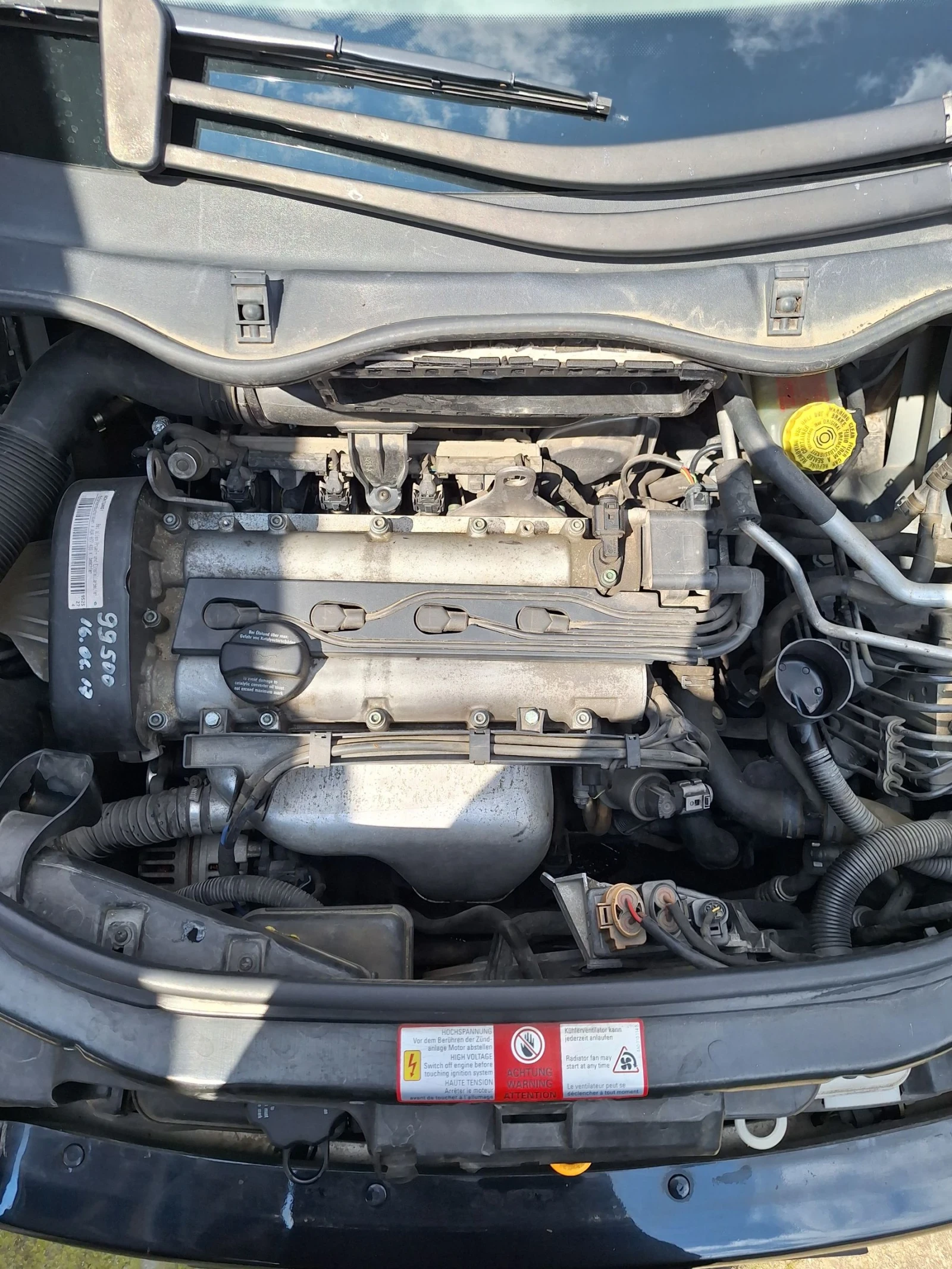 Audi A2 1.4 75к.с., снимка 14 - Автомобили и джипове - 54304903