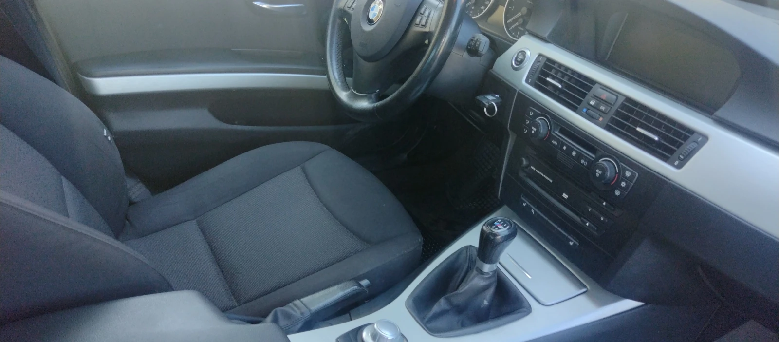 BMW 325 e90, снимка 12 - Автомобили и джипове - 54400032