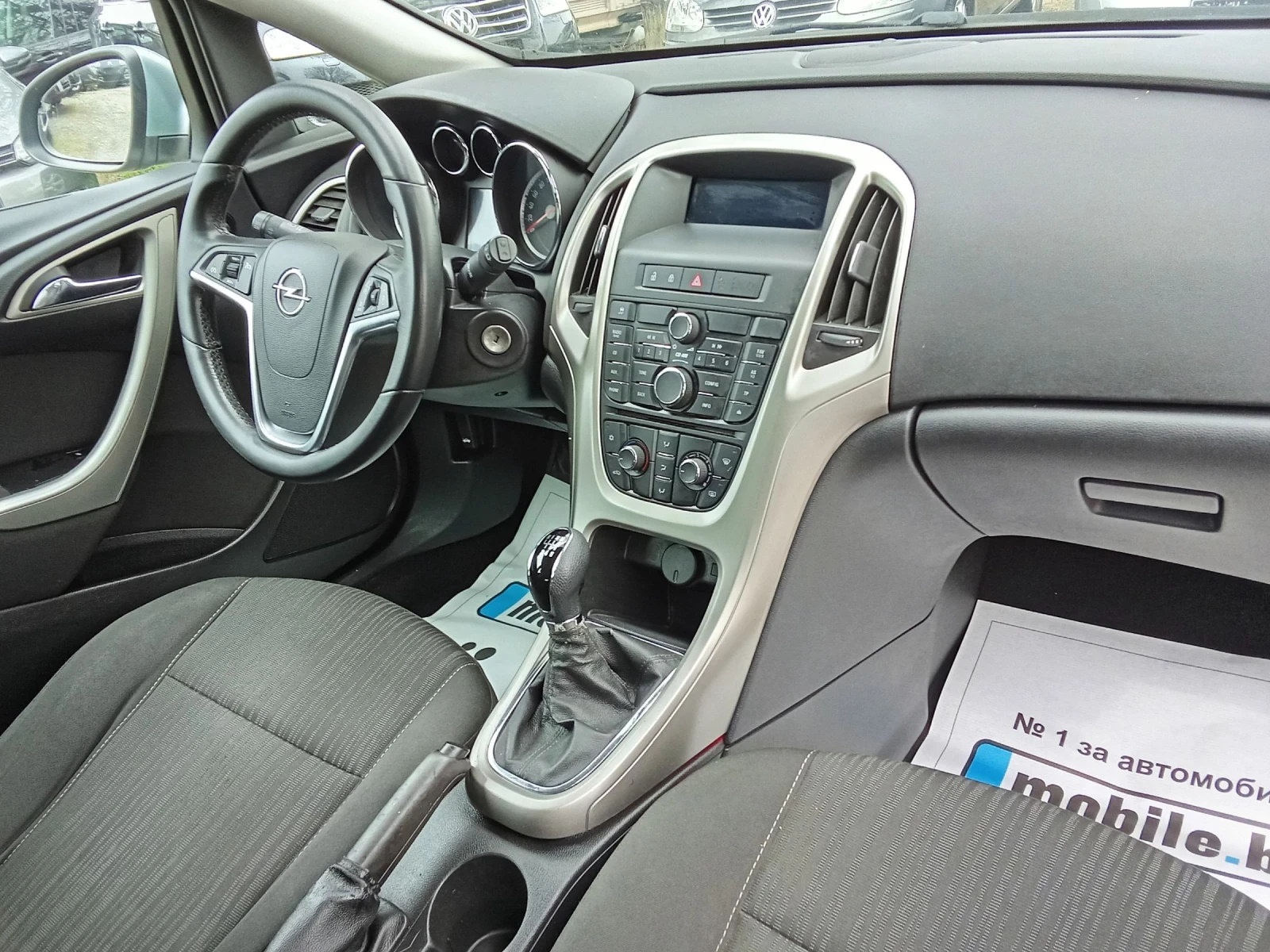 Opel Astra 17CDTI-110k.c., снимка 14 - Автомобили и джипове - 54549385