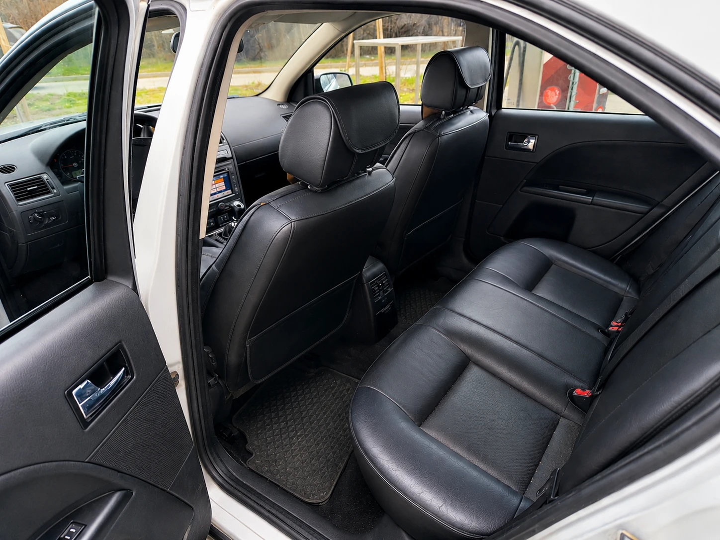 Ford Mondeo, снимка 7 - Автомобили и джипове - 54826007