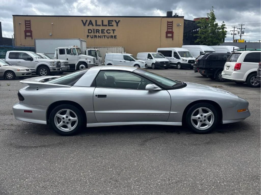 Pontiac Firebird | TRANS AM | ЦЕНА ДО БГ| CARFAX| АВТОКРЕДИТ, снимка 4 - Автомобили и джипове - 54887666