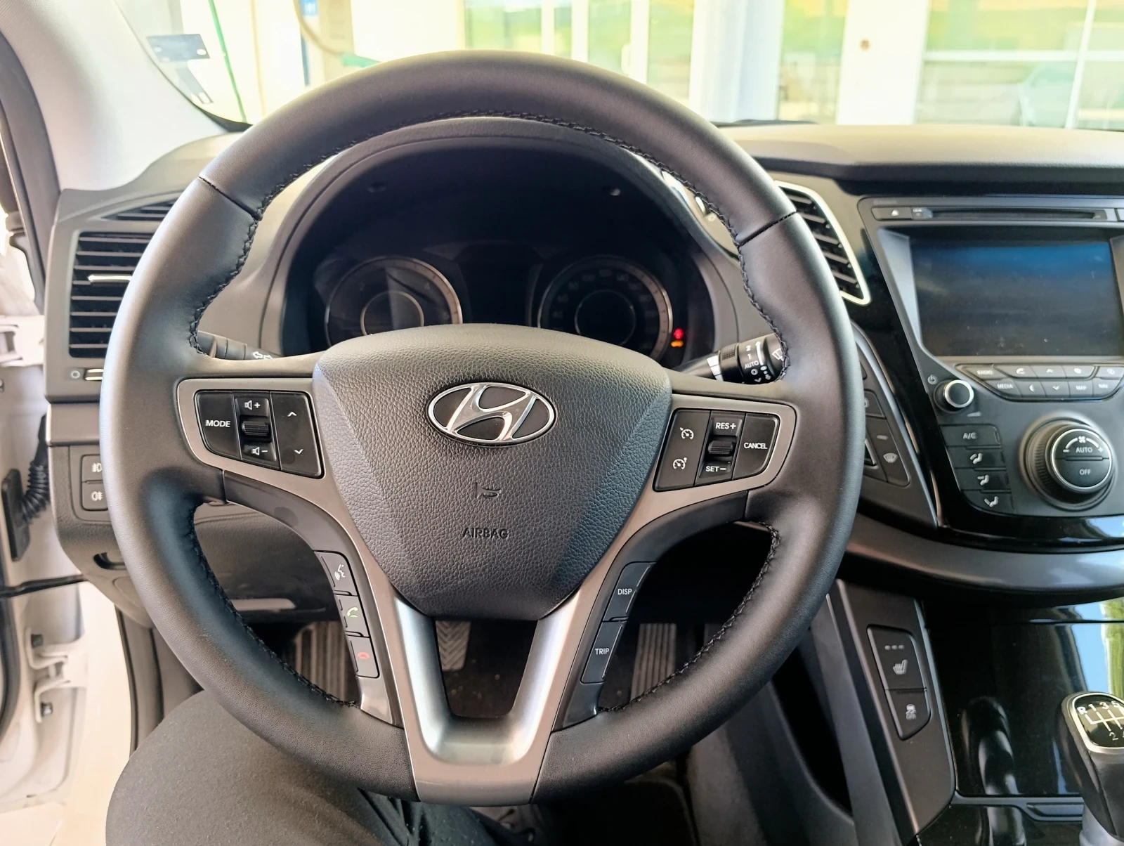Hyundai I40 1.7 crdi , снимка 10 - Автомобили и джипове - 55162125