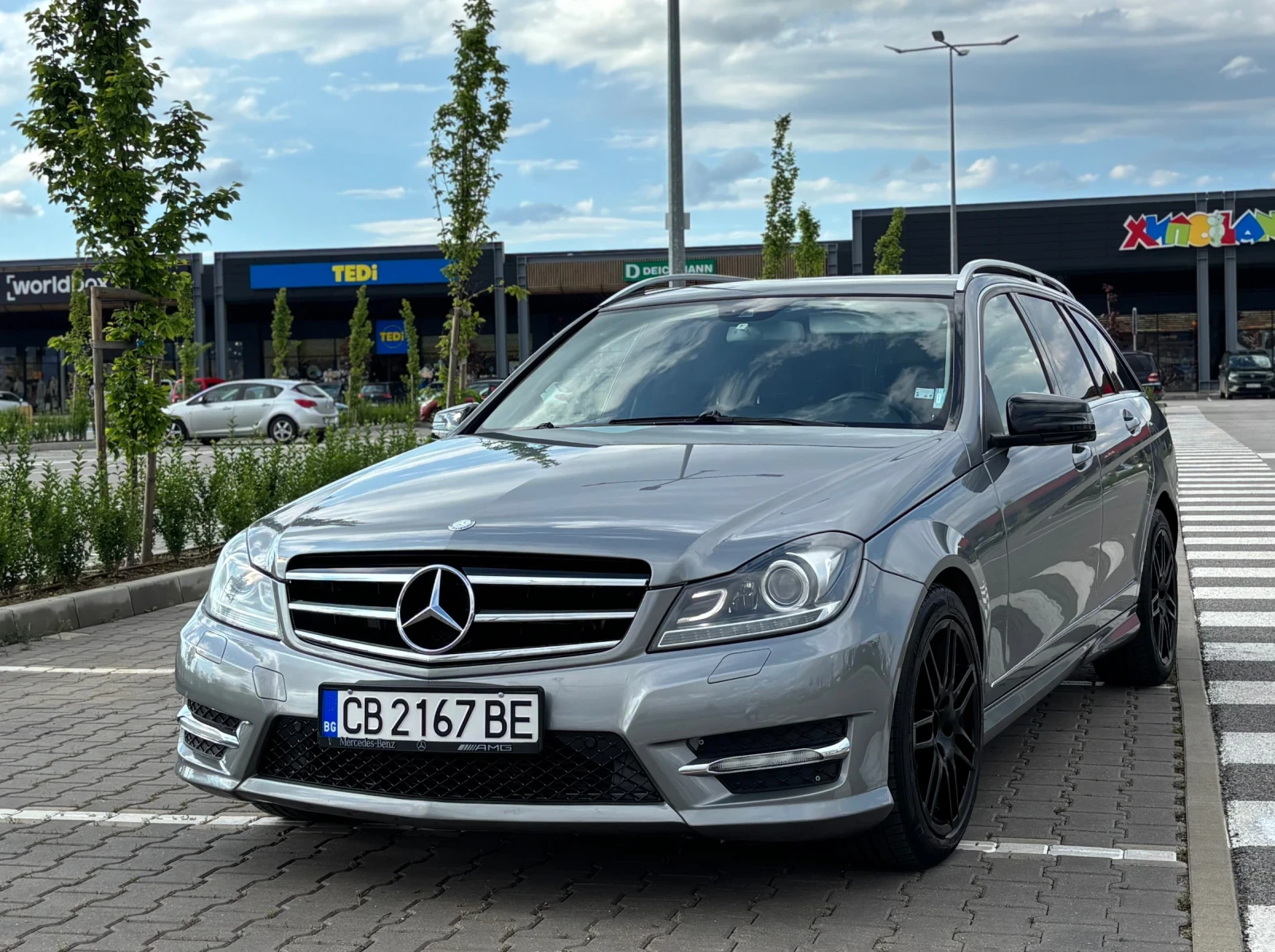 Mercedes-Benz C 250 CDI 4 MATIC //AMG//, снимка 3 - Автомобили и джипове - 55174638