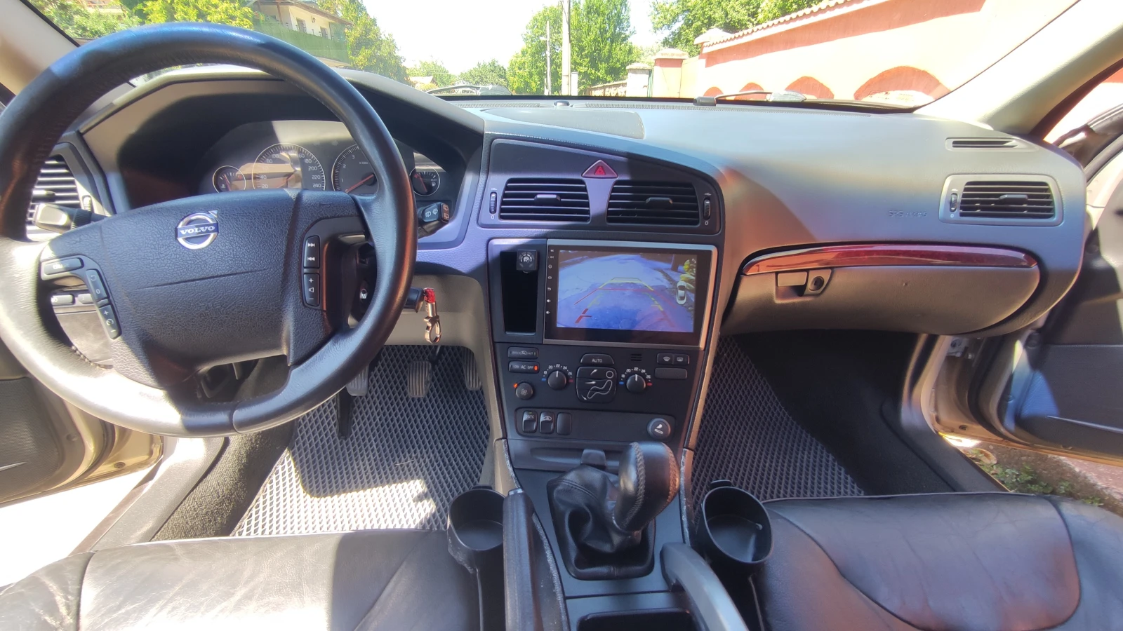 Volvo Xc70 T5, снимка 14 - Автомобили и джипове - 55682546