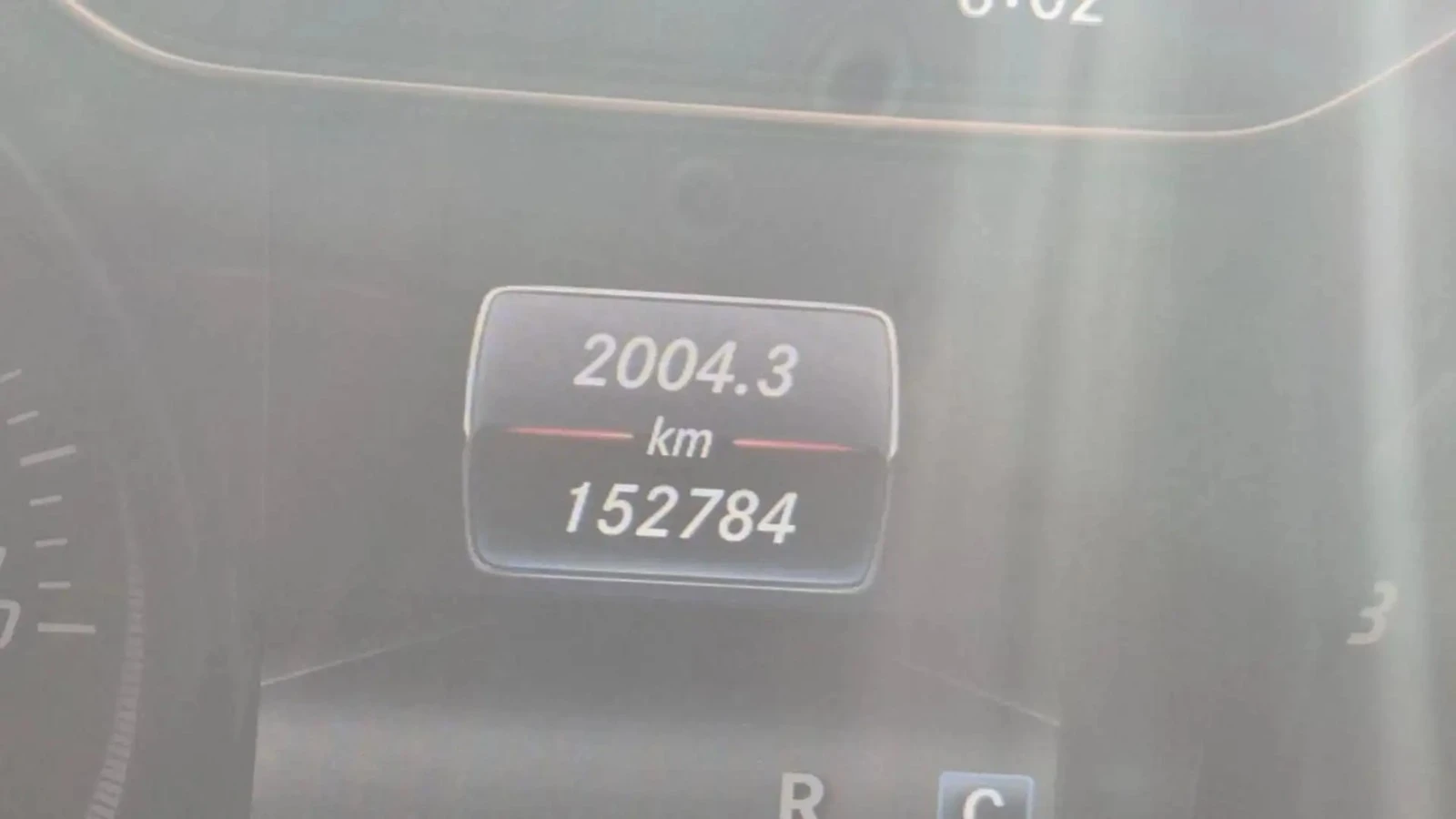 Mercedes-Benz CLA 250 4MATIC AMG* КОЖА* КАМЕРА* КЕЙЛЕС, снимка 13 - Автомобили и джипове - 55839257