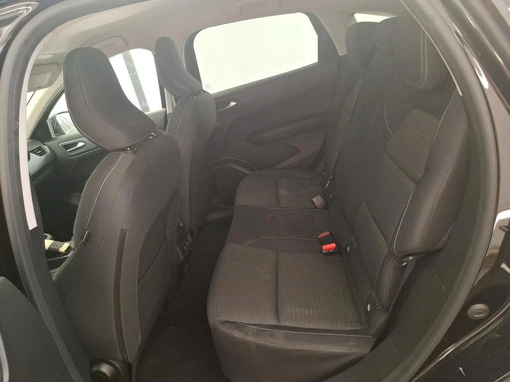 Renault Arkana Evolution, снимка 8 - Автомобили и джипове - 55938079