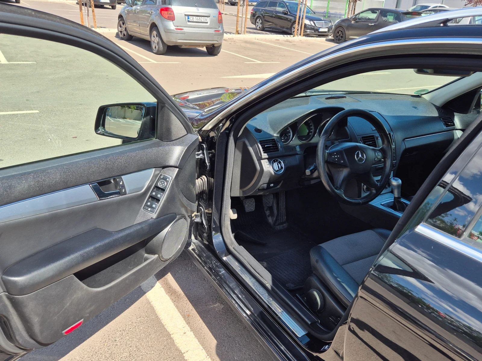 Mercedes-Benz C 180 BLUE EFFICIENCY , снимка 12 - Автомобили и джипове - 55963112