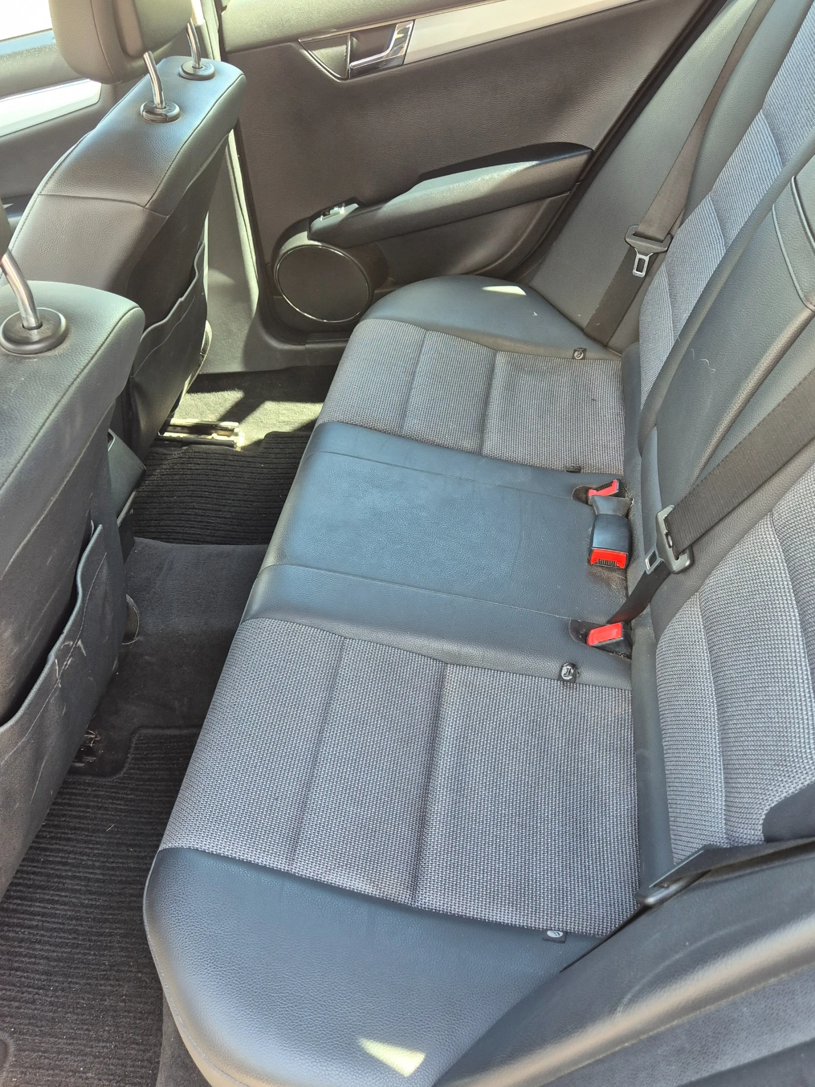 Mercedes-Benz C 180 BLUE EFFICIENCY , снимка 11 - Автомобили и джипове - 55963112