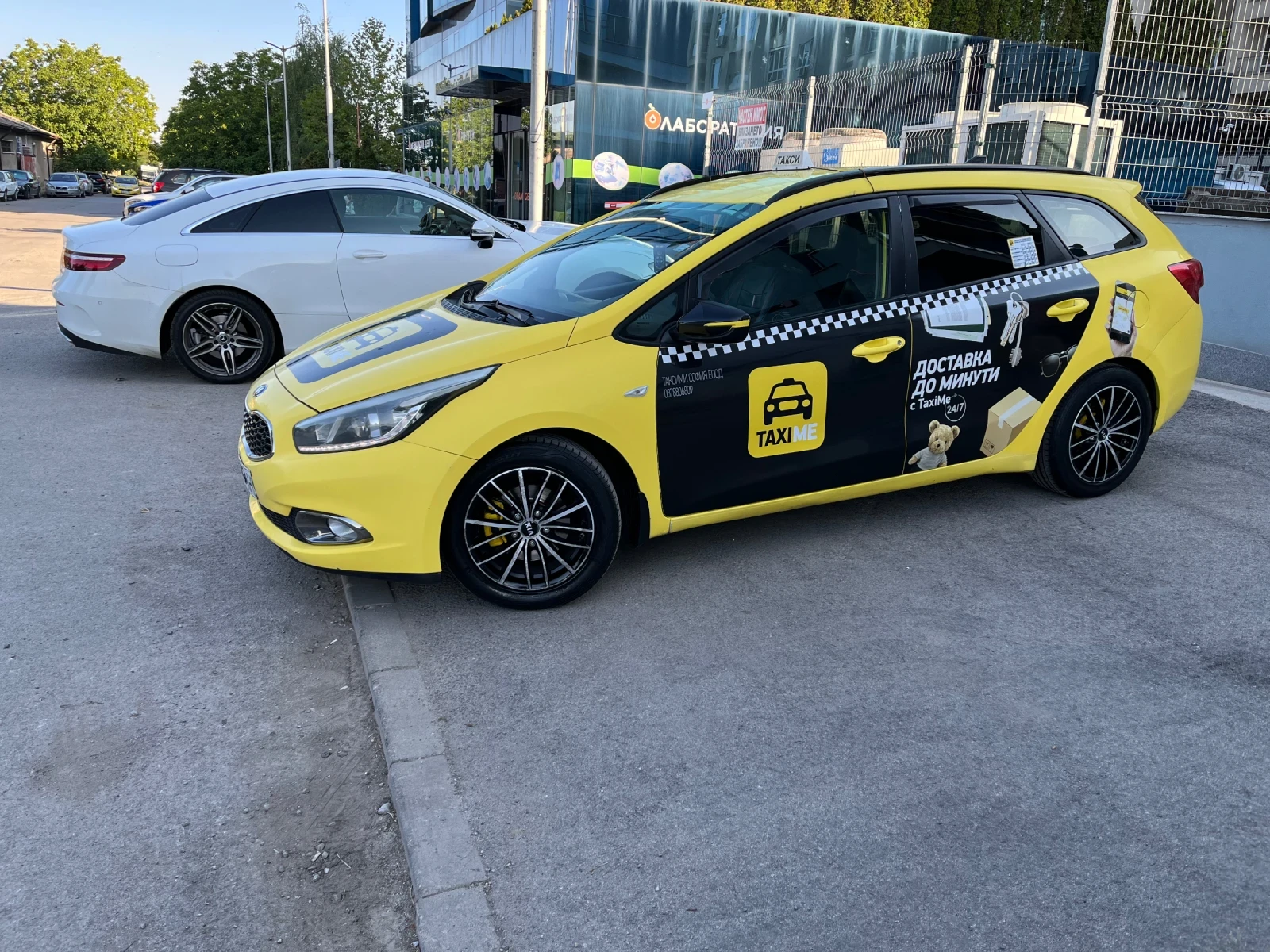 Kia Ceed, снимка 3 - Автомобили и джипове - 56012761