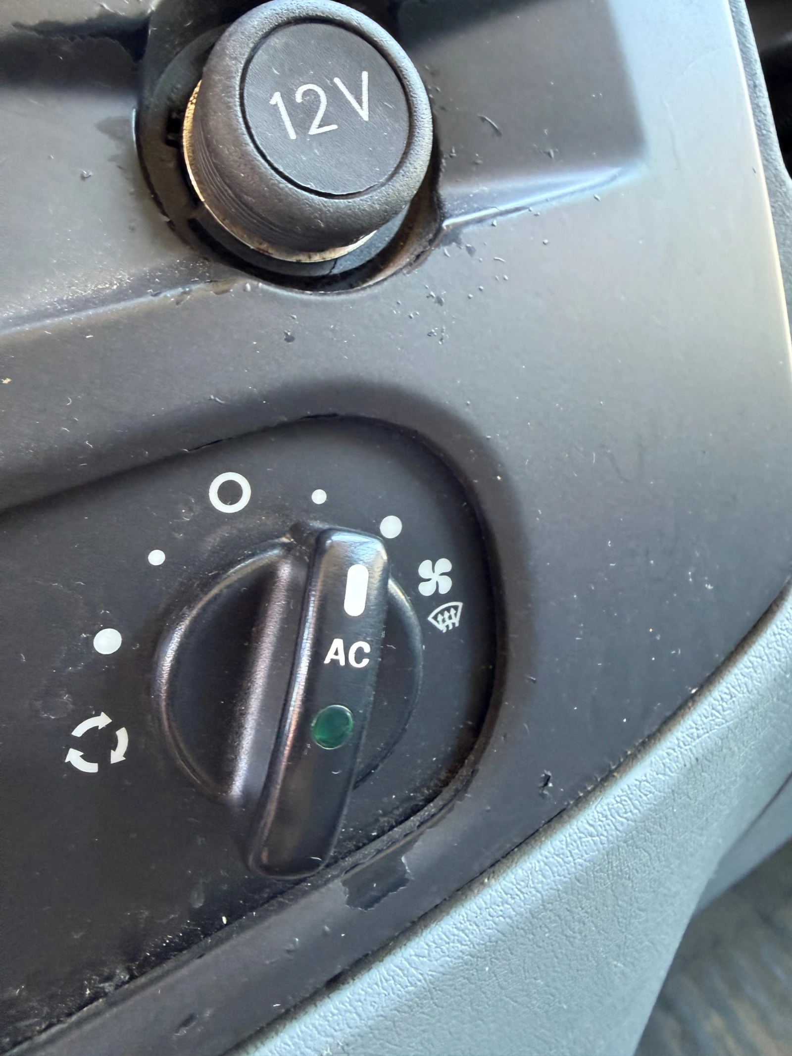 Ford Transit Custom 2.2, снимка 9 - Автомобили и джипове - 56180244