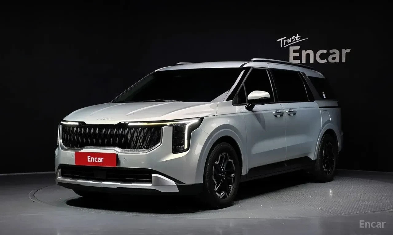Kia Carnival PRESTIGE* 9* МЕСТА* ПОДГРЕВ* ОБДУХВАНЕ* 360КАМЕРА*