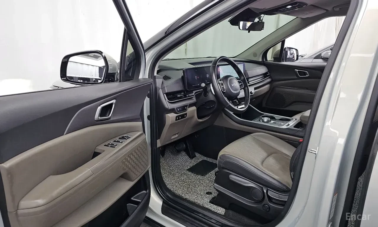Kia Carnival PRESTIGE* 9* МЕСТА* ПОДГРЕВ* ОБДУХВАНЕ* 360КАМЕРА*, снимка 6 - Автомобили и джипове - 56183934