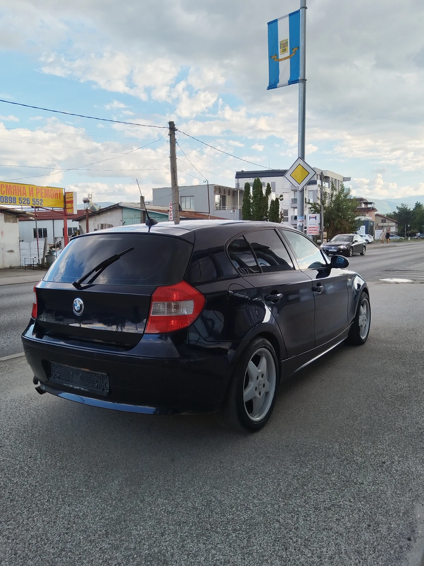BMW 120 2.0 D, снимка 6 - Автомобили и джипове - 56299567