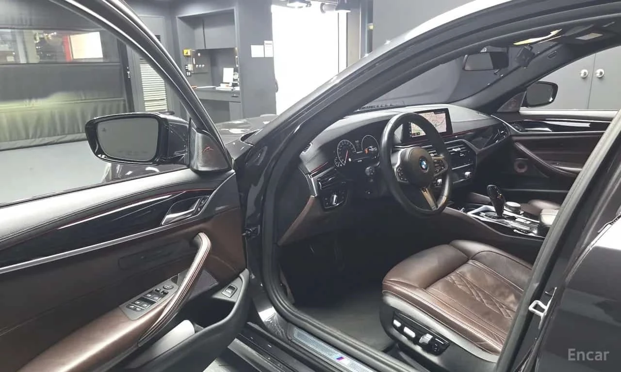 BMW 530 i xDrive M Sport* DIS* INDIVIDUAL* HUD* �����* B&W | Mobile.bg � ����������� 10