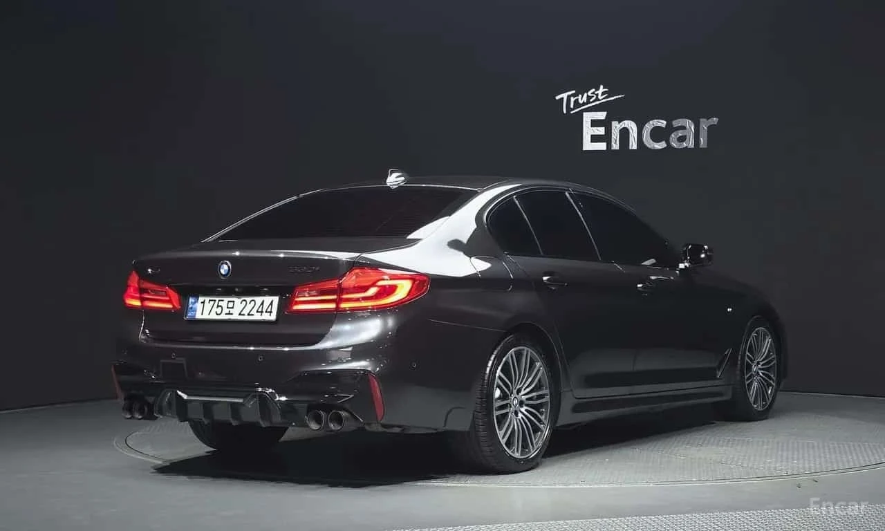BMW 530 i xDrive M Sport* DIS* INDIVIDUAL* HUD* �����* B&W | Mobile.bg � ����������� 2