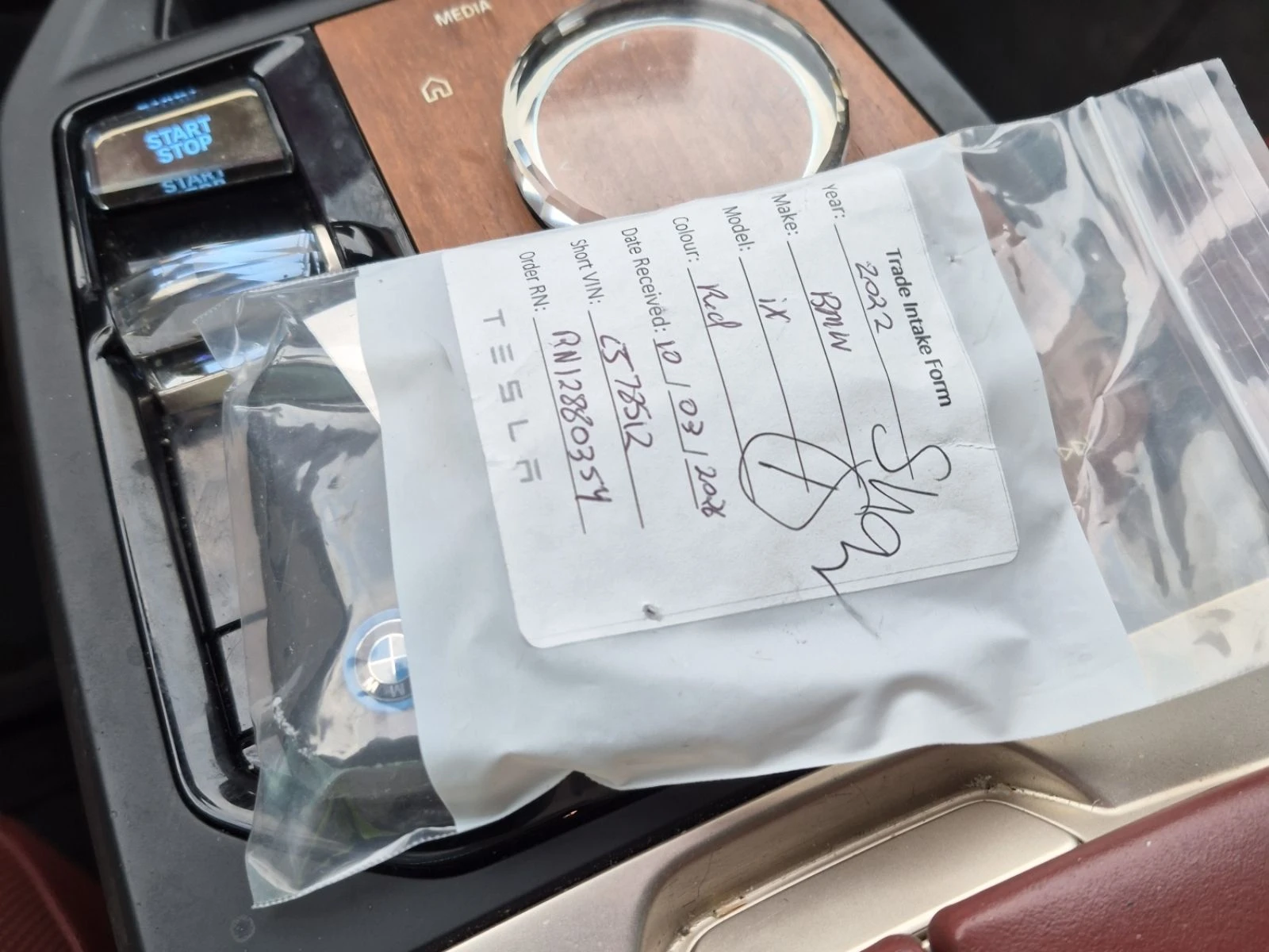 BMW iX M-Pack* Bowers* Distr* Lazer* ������* ������* ���� | Mobile.bg � ����������� 9