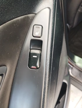 Hyundai IX35 БЕНЗИН АВТОМАТИК 2.0 163к.с. KEYLESS АВТОПИЛОТ , снимка 15