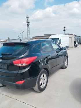 Hyundai IX35 БЕНЗИН АВТОМАТИК 2.0 163к.с. KEYLESS АВТОПИЛОТ , снимка 6