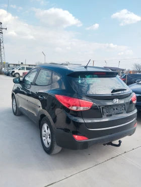 Hyundai IX35 БЕНЗИН АВТОМАТИК 2.0 163к.с. KEYLESS АВТОПИЛОТ , снимка 4