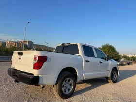 Nissan Titan crew cab V8 5.6L, снимка 5