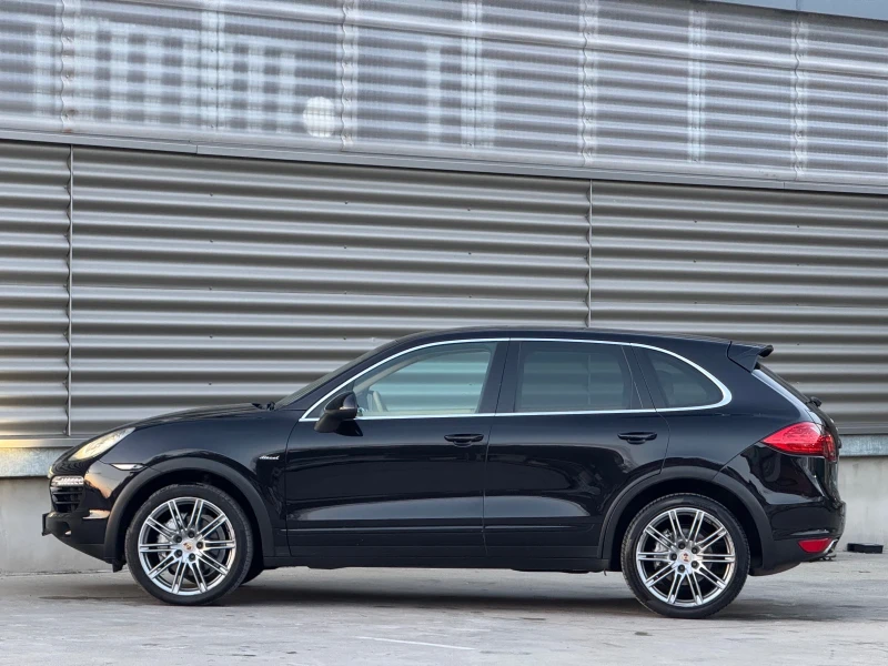 Porsche Cayenne 3.0 DIESEL 239 HP 2011 Г. УНИКАЛЕН, снимка 4 - Автомобили и джипове - 48495998